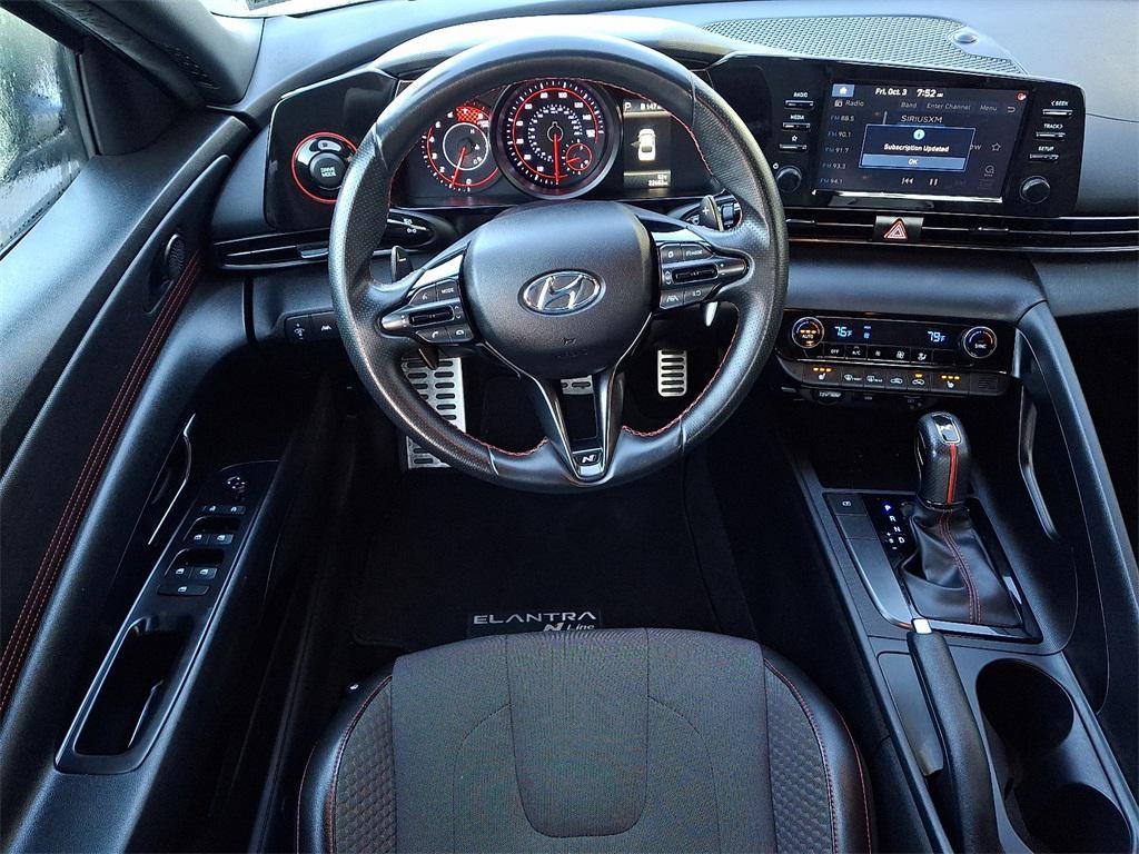 new 2022 Hyundai Elantra car