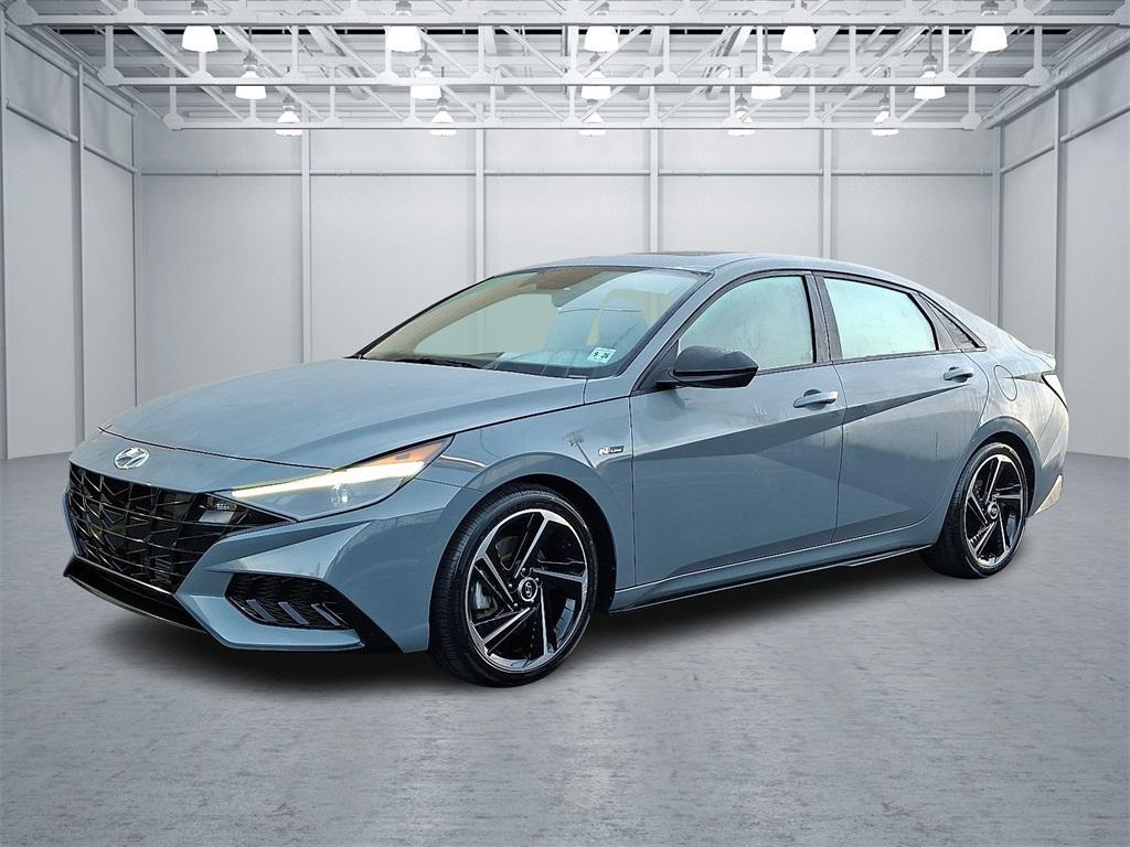 new 2022 Hyundai Elantra car