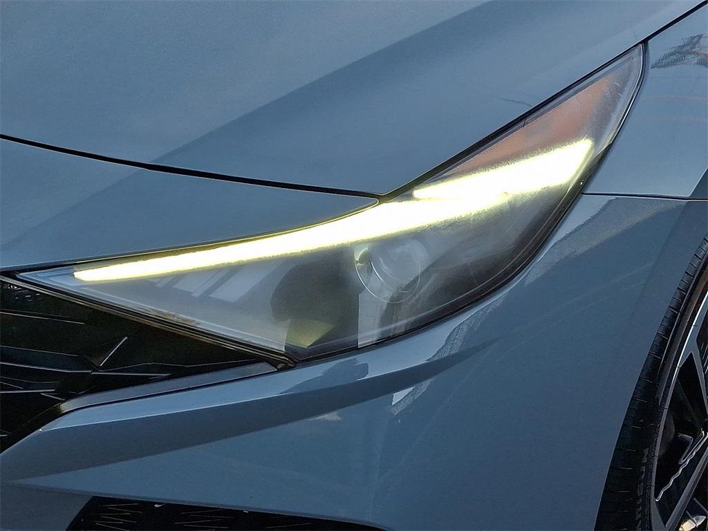 new 2022 Hyundai Elantra car