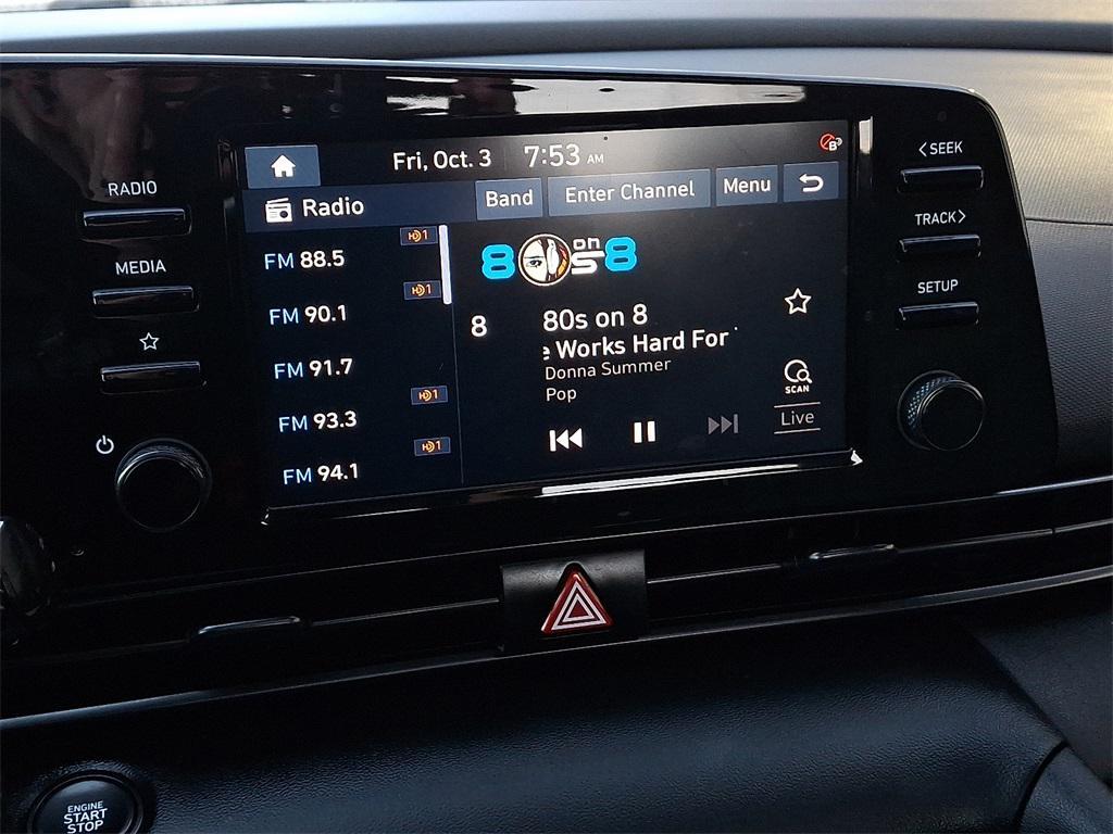 new 2022 Hyundai Elantra car