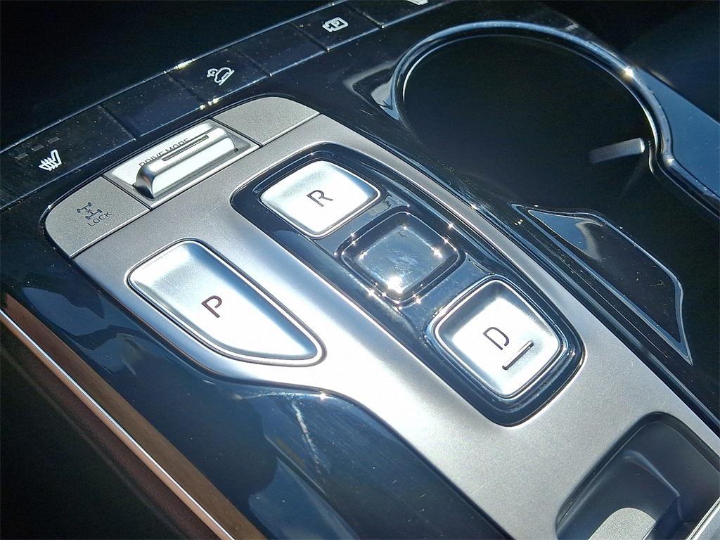 used 2024 Hyundai TUCSON Hybrid car, priced at $28,900