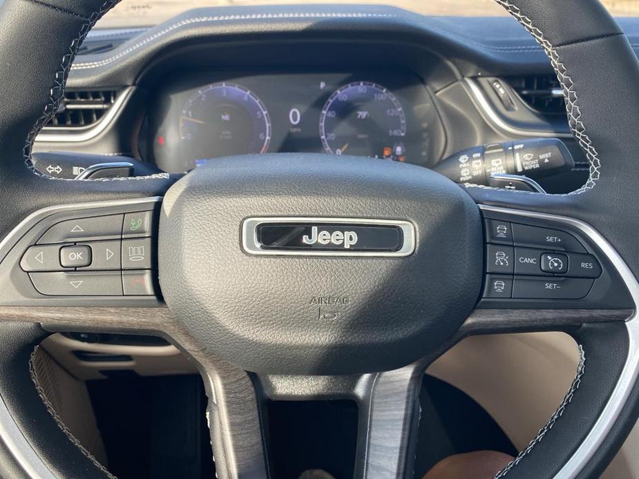 new 2024 Jeep Grand Cherokee L car, priced at $54,985