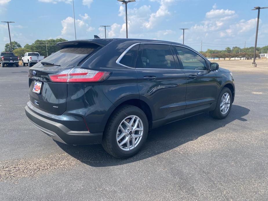 new 2024 Ford Edge car, priced at $35,989
