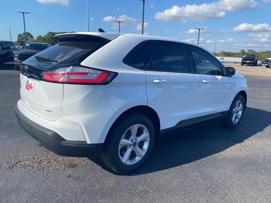 new 2024 Ford Edge car, priced at $33,981