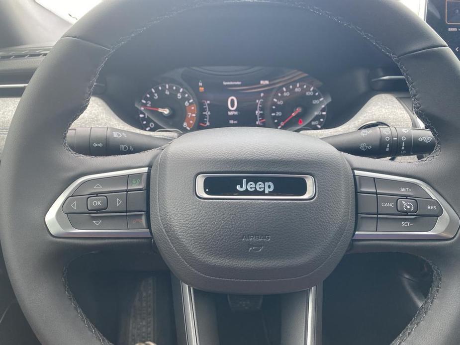 new 2024 Jeep Compass car, priced at $29,975