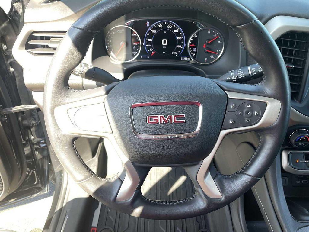 used 2022 GMC Acadia car, priced at $38,900