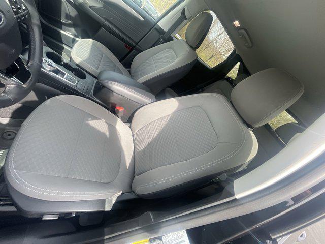 used 2022 Ford Escape car, priced at $23,900