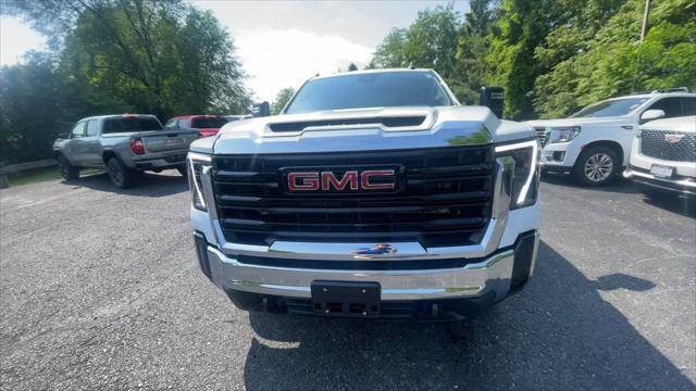 new 2024 GMC Sierra 2500 car, priced at $62,870