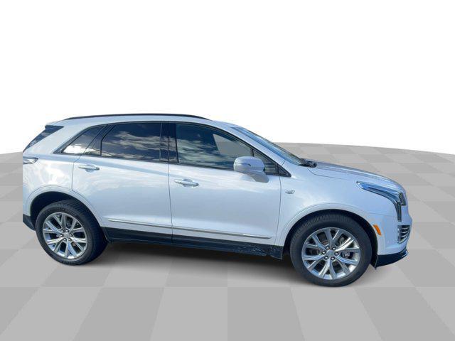 used 2020 Cadillac XT5 car, priced at $33,900