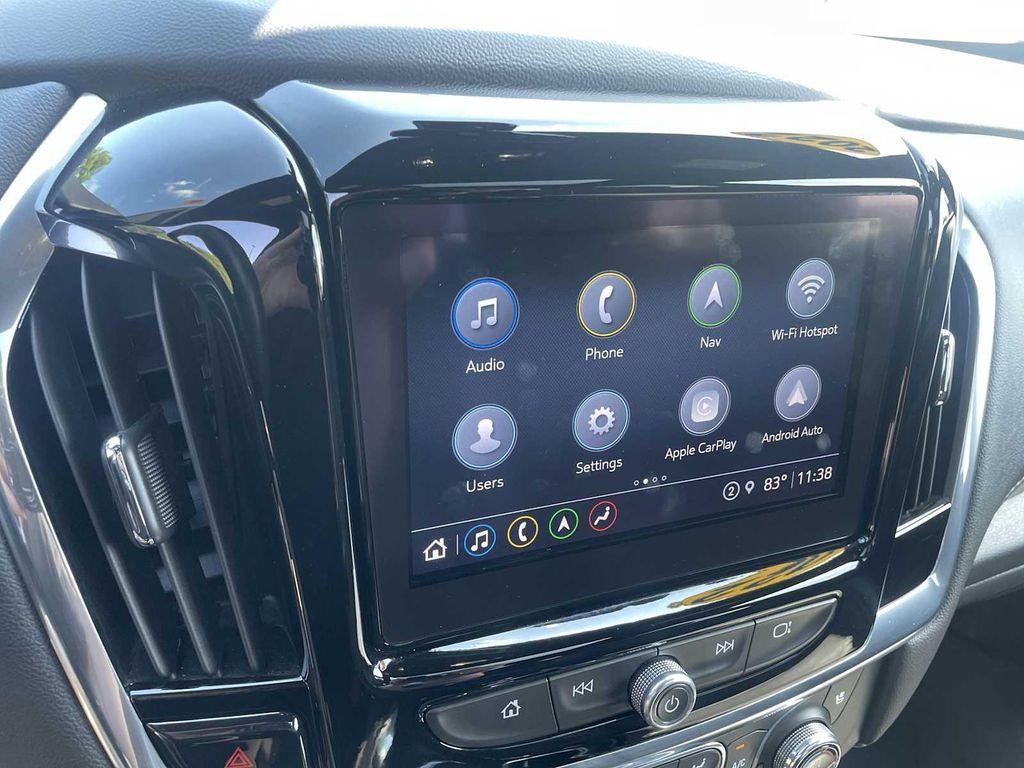 used 2022 Chevrolet Traverse car, priced at $37,990
