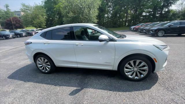 new 2025 Buick Envista car, priced at $31,885