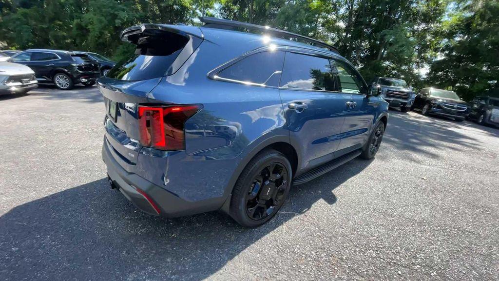 used 2024 Kia Sorento car, priced at $41,700