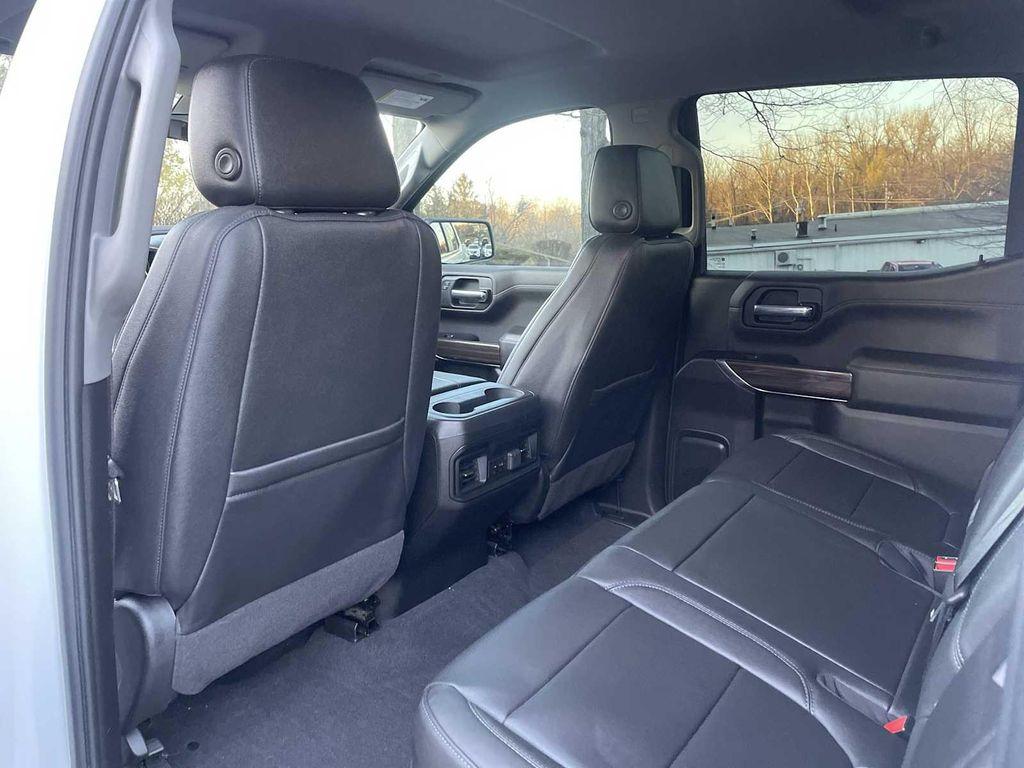 used 2022 Chevrolet Silverado 1500 car, priced at $43,990