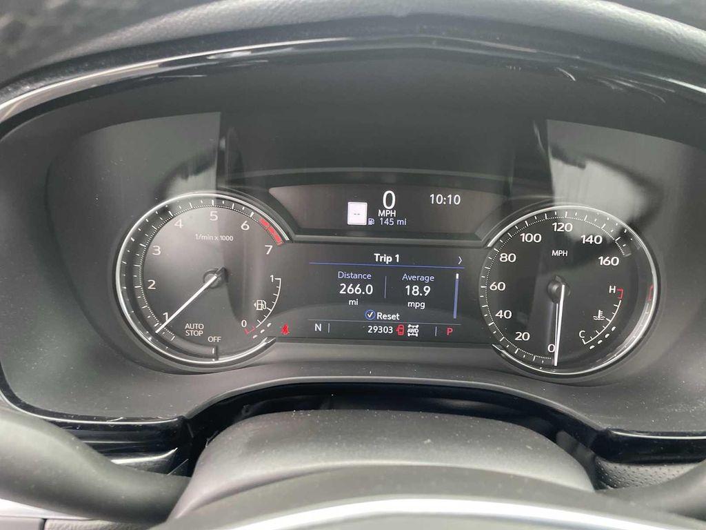 used 2022 Cadillac XT5 car, priced at $35,900
