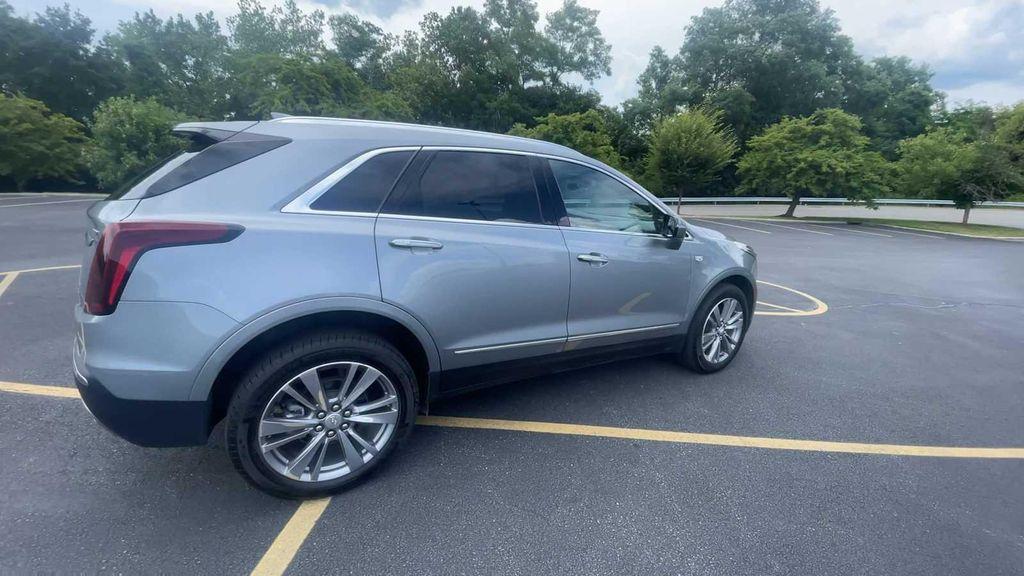 used 2025 Cadillac XT5 car, priced at $49,990