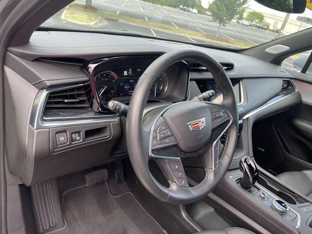 used 2025 Cadillac XT5 car, priced at $49,990