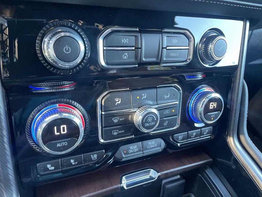 used 2023 GMC Yukon car, priced at $75,990