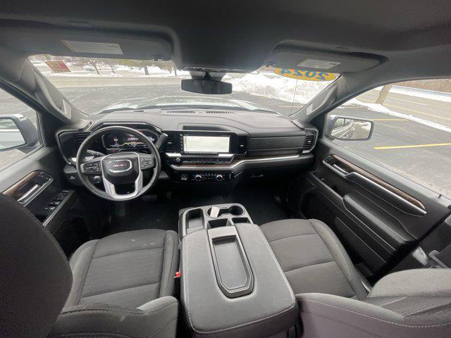 used 2024 GMC Sierra 1500 car, priced at $43,900