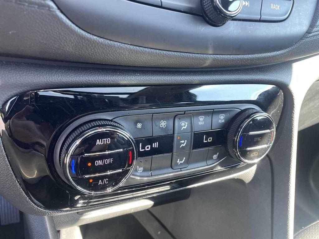 used 2023 Buick Encore GX car, priced at $25,900