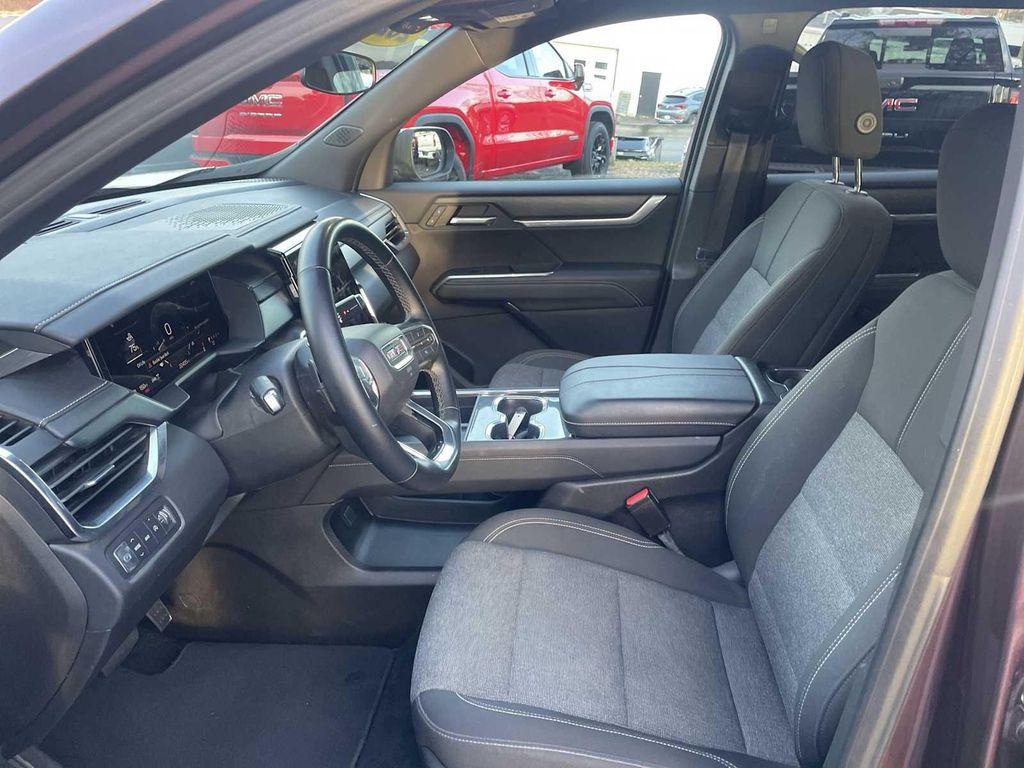 used 2025 GMC Acadia car, priced at $35,970