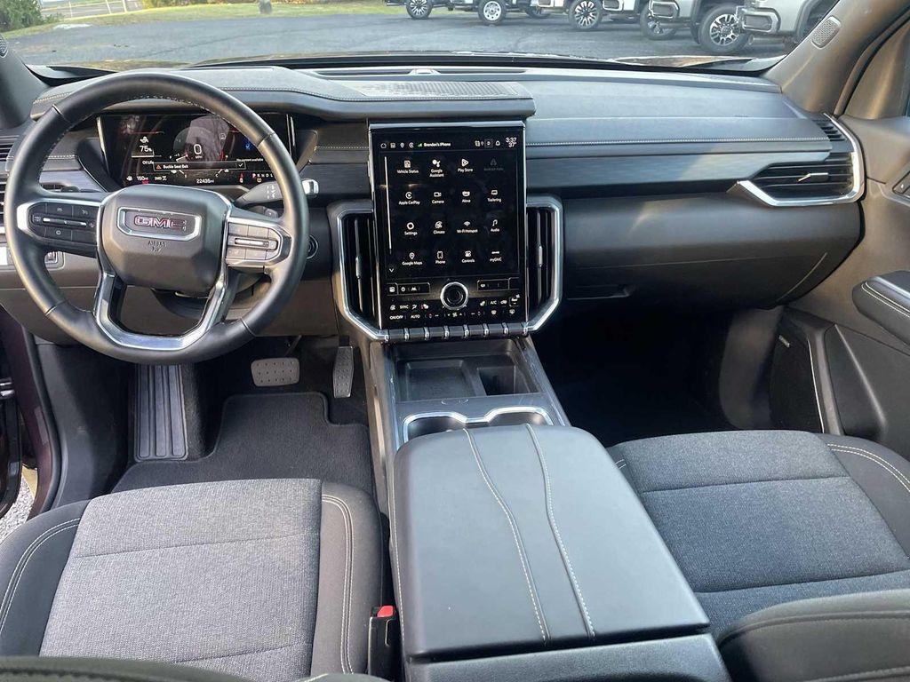 used 2025 GMC Acadia car, priced at $35,970