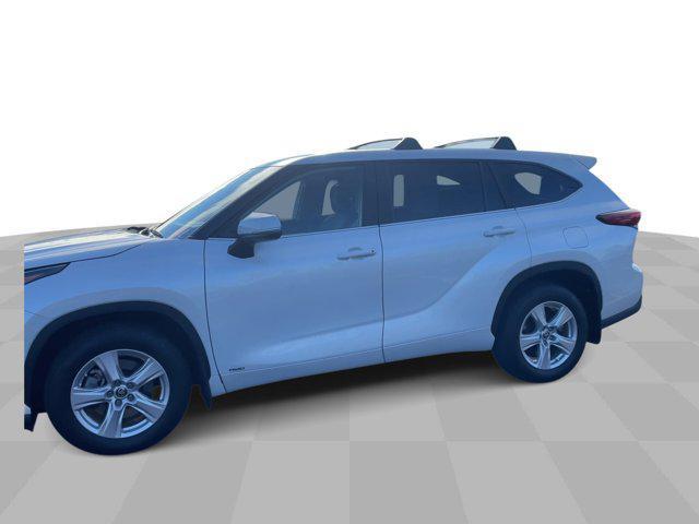 used 2023 Toyota Highlander Hybrid car, priced at $37,900