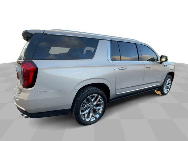 used 2023 GMC Yukon XL car, priced at $76,900