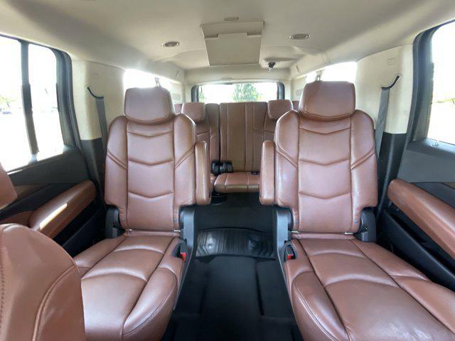 used 2020 Cadillac Escalade ESV car, priced at $46,900