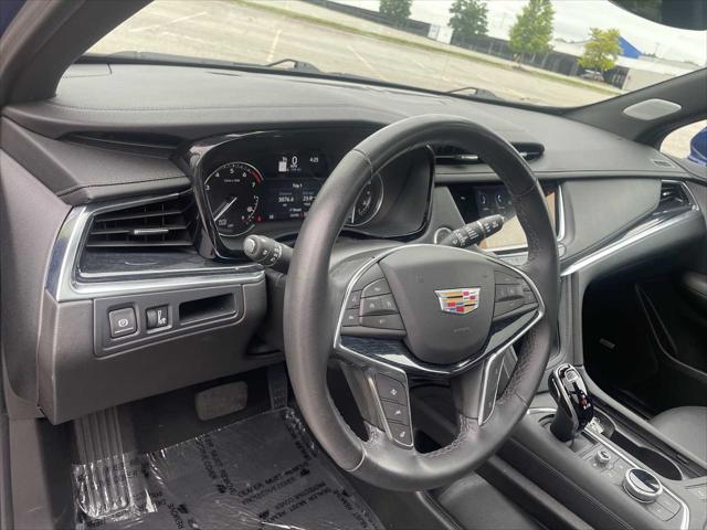used 2024 Cadillac XT5 car, priced at $44,790