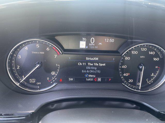 used 2024 Cadillac XT5 car, priced at $44,900