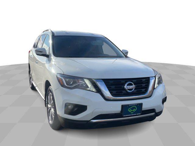 used 2020 Nissan Pathfinder car, priced at $20,900