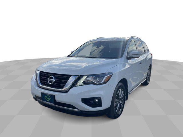 used 2020 Nissan Pathfinder car, priced at $20,900