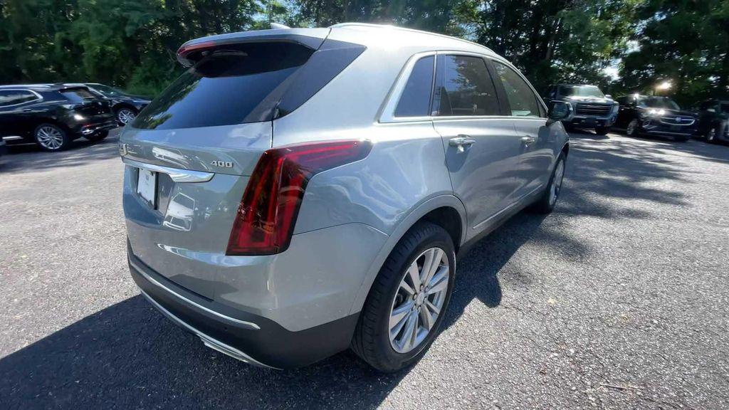 used 2023 Cadillac XT5 car, priced at $35,900