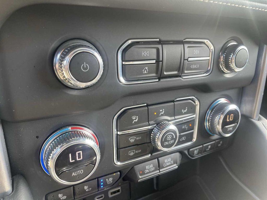 used 2022 GMC Yukon car, priced at $58,900