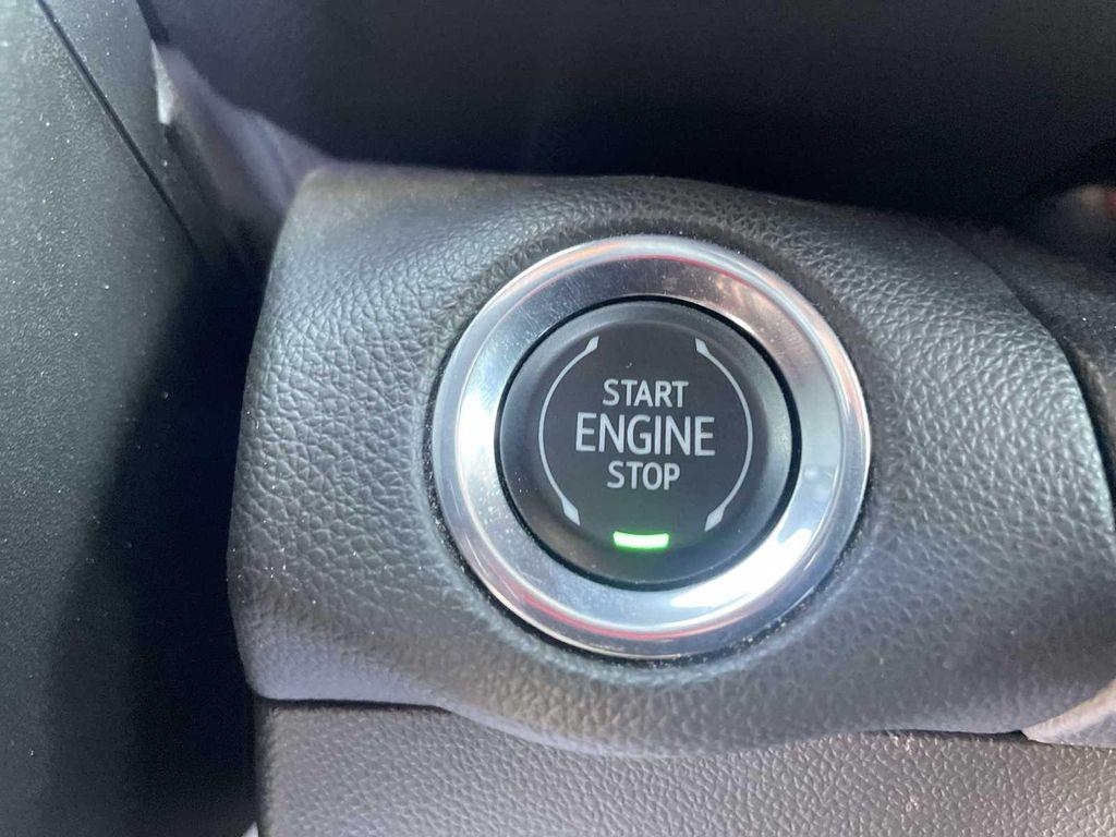 used 2022 Buick Envision car, priced at $30,900