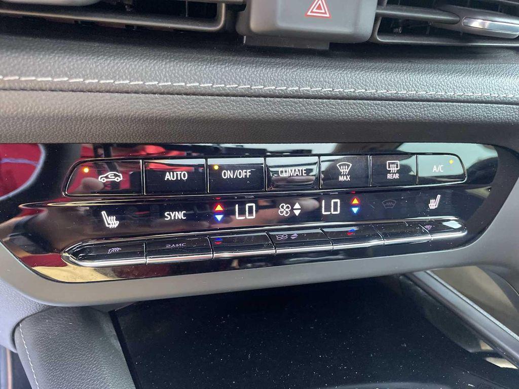 used 2022 Buick Envision car, priced at $30,900