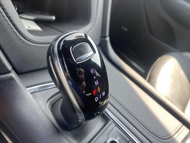 used 2021 Cadillac XT5 car, priced at $33,900