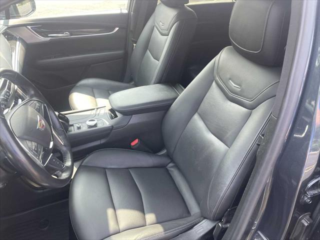 used 2021 Cadillac XT5 car, priced at $33,900