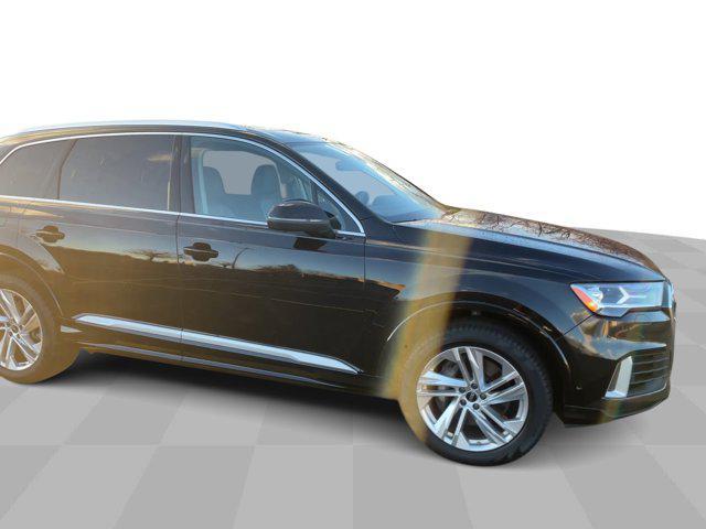 used 2023 Audi Q7 car, priced at $41,900