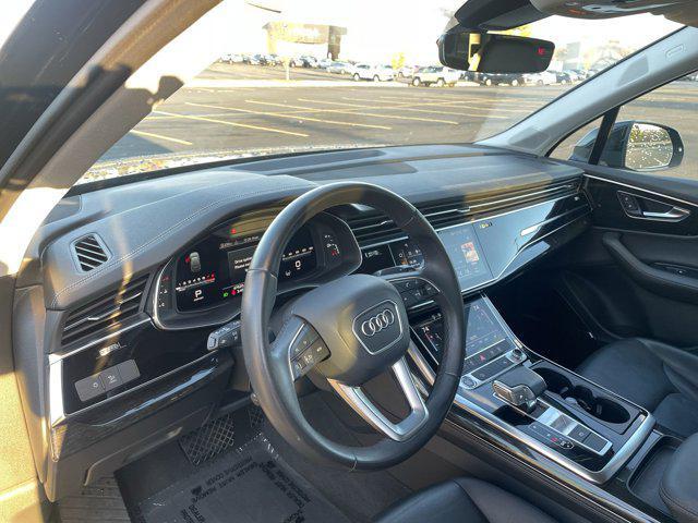 used 2023 Audi Q7 car, priced at $41,900