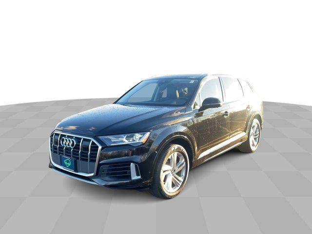 used 2023 Audi Q7 car, priced at $41,900