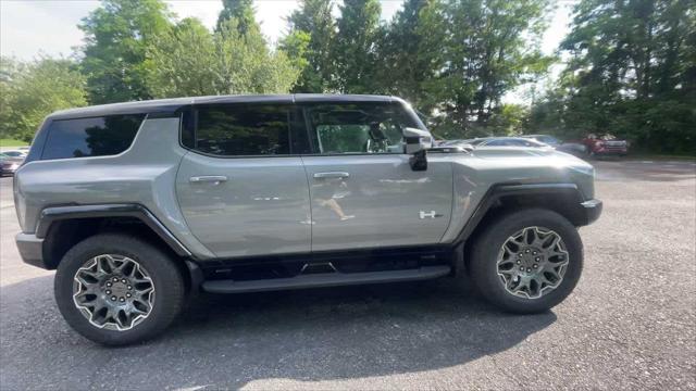 new 2025 GMC HUMMER EV SUV car, priced at $104,920