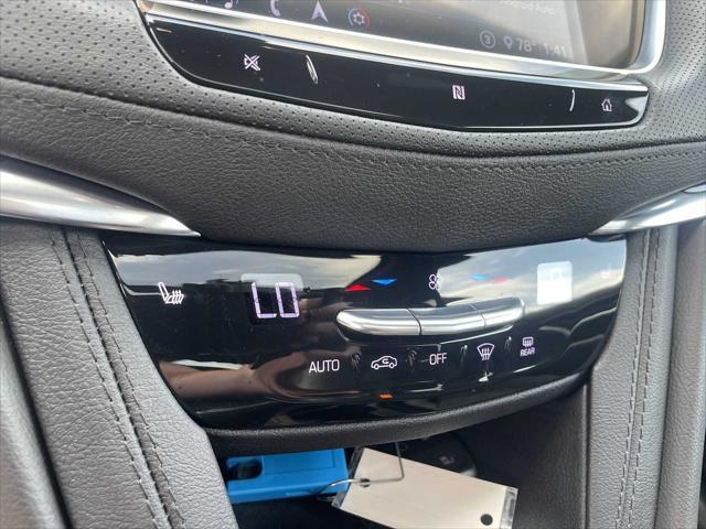 used 2020 Cadillac XT5 car, priced at $28,900