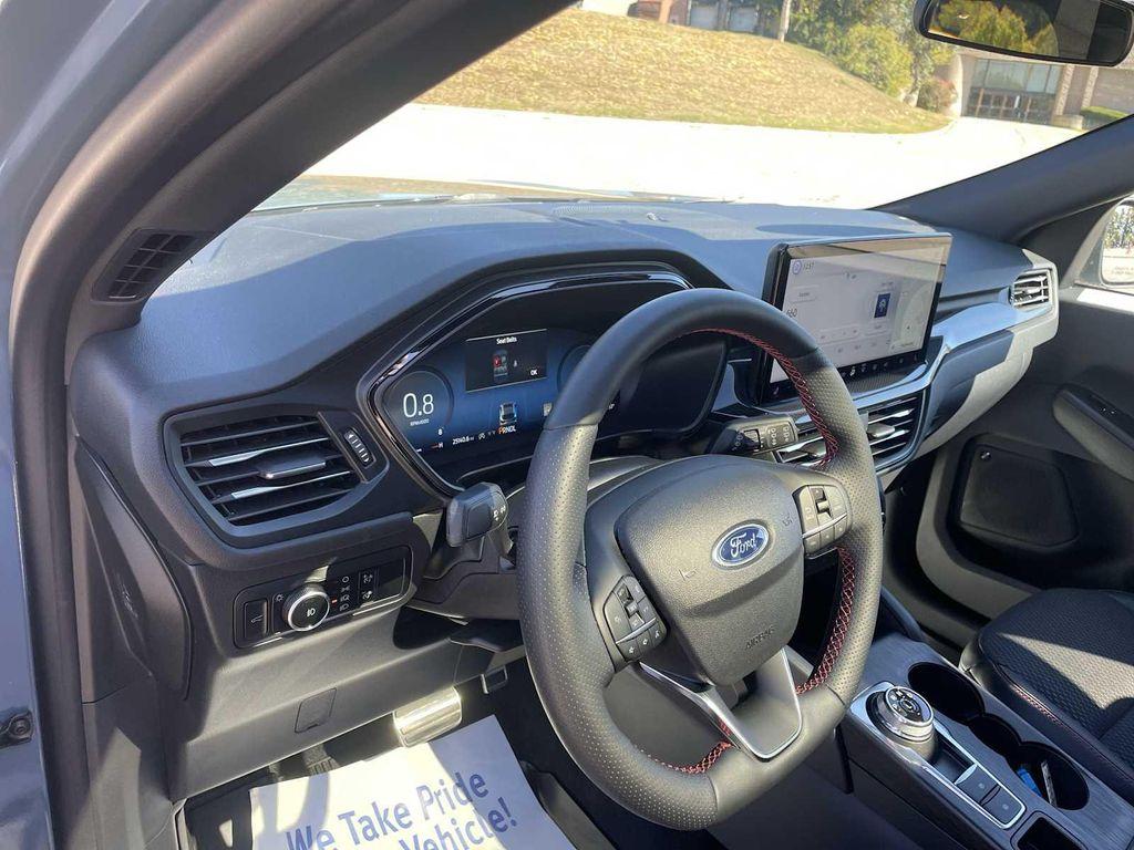 used 2024 Ford Escape car, priced at $28,990