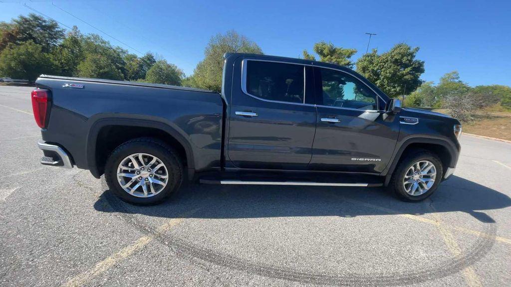 used 2022 GMC Sierra 1500 car, priced at $37,900