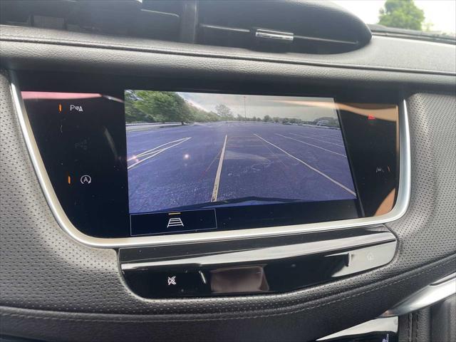 used 2023 Cadillac XT6 car, priced at $38,990