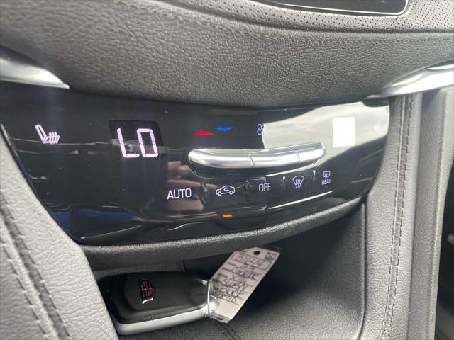 used 2023 Cadillac XT6 car, priced at $38,990