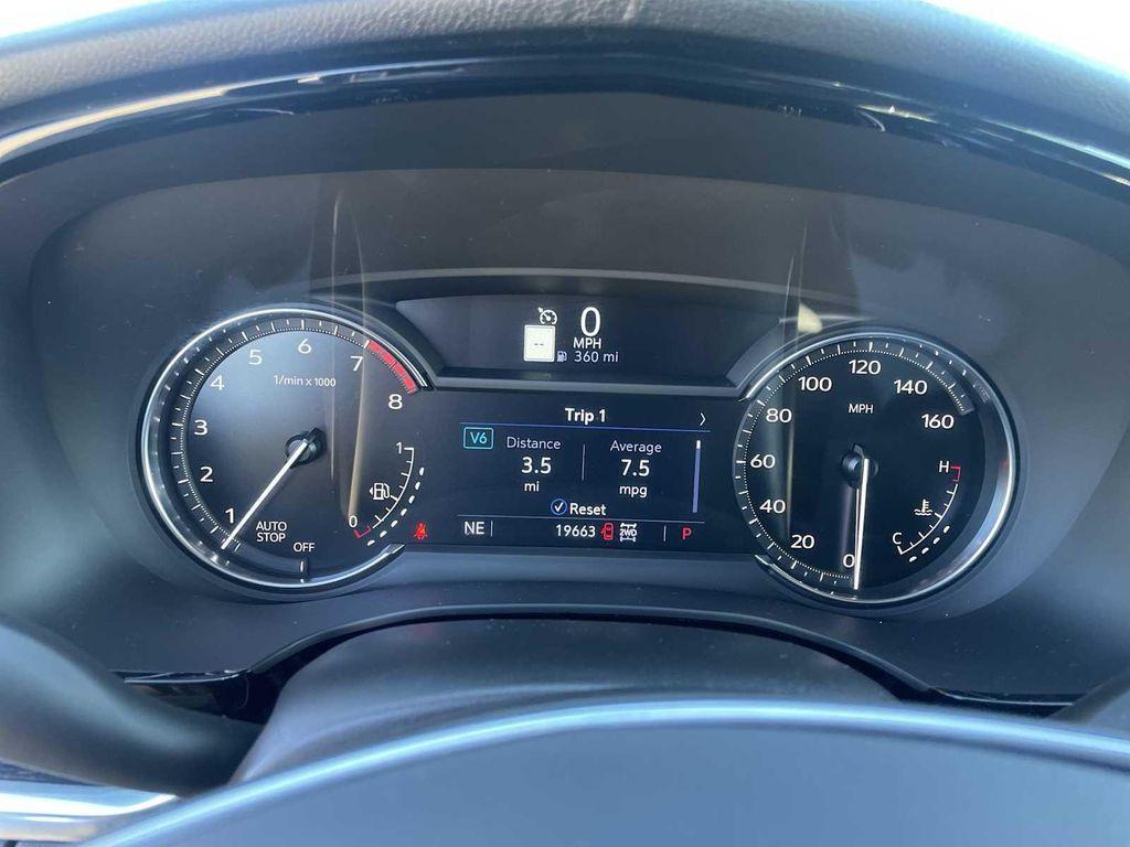 used 2023 Cadillac XT5 car, priced at $35,595