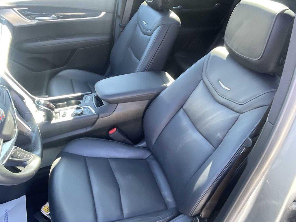 used 2023 Cadillac XT5 car, priced at $35,595