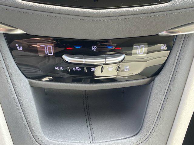 used 2022 Cadillac XT5 car, priced at $34,900